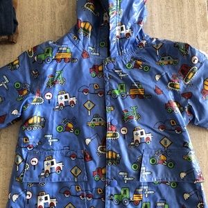 NWT Adorable boys rain coat PLuie PLuie size 1/2!